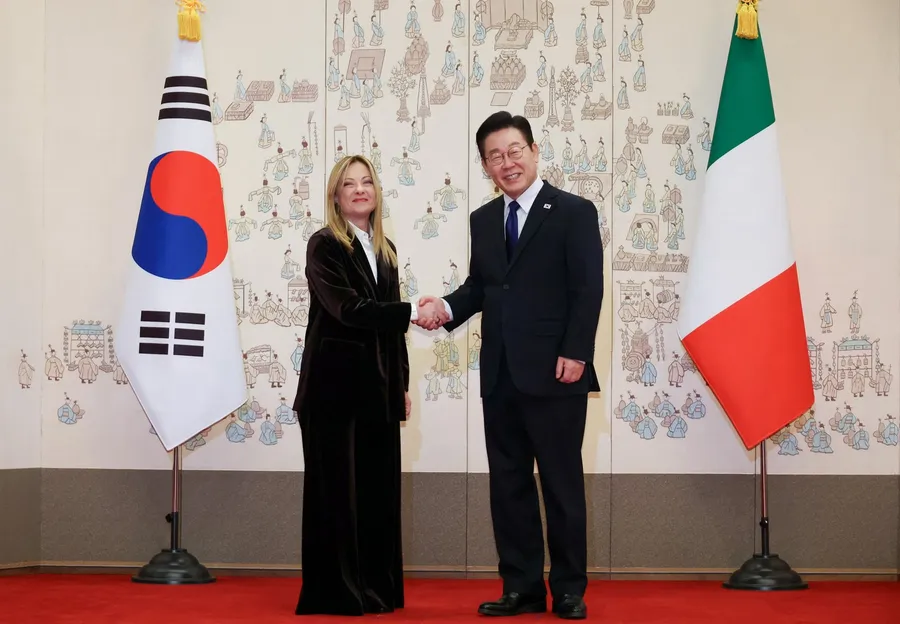 giorgia-meloni-lee-jae-myung