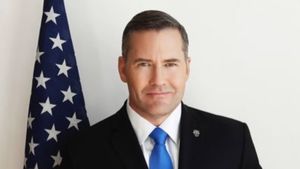 The Washington Post: Mike Waltz, consilierul lui Trump pentru securitate naţională, şi-a folosit contul privat de Gmail pentru comunicaţii guvernamentale / Waltz s-a aflat și în centrul scandalului Signal,