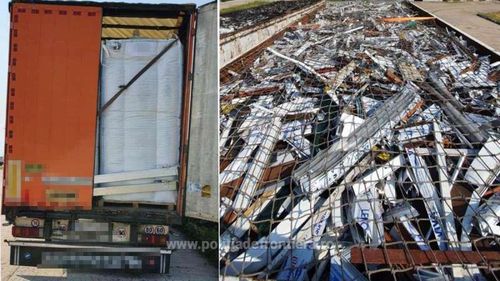 Peste 77 de tone de deşeuri fără documente complete, transportate de şoferi bulgari, au fost depistate în Vama Giurgiu