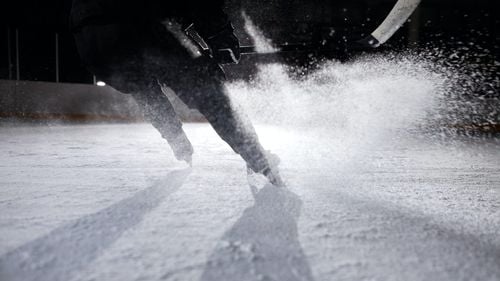 Federația Română de Hochei acuză Ministerul Sportului că investește în patinoare doar în județele Covasna și Harghita: S-a creat un climat conflictual, care este de natură să rupă echilibrul care exista la nivelul echipei naționale și între cluburi"