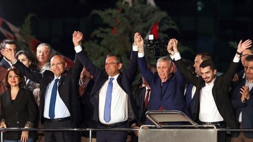 Rezultatele finale ale alegerilor locale din Turcia: Partidul Republican al Poporului (CHP, laic) învinge pentru prima oară pe plan național Partidul Dreptății și Dezvoltării (AKP, islamist) al președintelui Erdogan