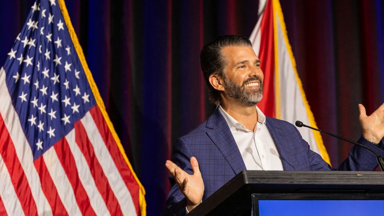 Bloomberg: Călătoria lui Trump Jr. în Europa de Est combină banii cu politica de dreapta / A cultivat legături cu figuri publice mai apropiate de încercarea lui Trump de a răsturna ordinea liberală.