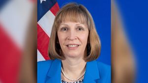 Cine e Lynne Tracy, noul ambasador american la Moscova
