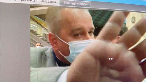 Horia Scarlat, acuzat de un reporter că l-a agresat la congresul PNL, a fost eliberat din funcția de consilier de stat în cadrul Cancelariei Prim-Ministrului