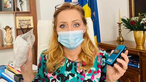 Elena Lasconi, primarul din Câmpulung Muscel: Am început controalele cu etilotestul. Am trimis un angajat acasă cu alcoolemie 0,85 în aerul respirat. Ce dulce e viața la stat