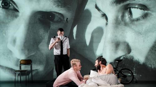 X-FEST – Festivalul Internațional de Teatru Tânăr EXCELSIOR prezintă „O istorie a violenței” - adaptare după romanul autobiografic al lui Édouard Louis în regia lui Thomas Ostermeier „Povestea este una unviersală și ambivalentă”