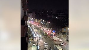 Incendiu la Spitalul Colentina, la un boiler electric / Au fost evacuați 8 pacienți, nicio persoană nu e rănită / Au intervenit 10 autospeciale de stingere