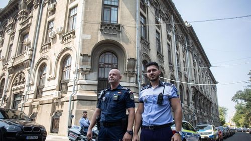 Viorel Teacă, unul dintre cei mai cunoscuți polițiști, și-a dat demisia: ”Renunț la pensie. Vreau să fiu fericit alături de familia mea” /  Recent, polițistul a jucat în serialul „Oamenii legii” difuzat la AXN