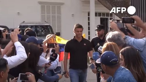 Unul dintre liderii opoziţiei din Venezuela a fugit în secret din ţară, după ce a stat 1 an şi 6 luni ascuns în ambasada Spaniei