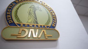 UPDATE Anchetă DNA la Poșta Română/ Procurorii au mers în trei sedii ale instituției/ Reacția Poștei Române
