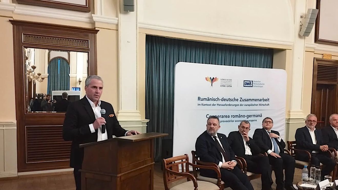 „Regulile se schimbă zilnic”. Directorii Aumovio și Bosch critică la Sibiu instabilitatea economică și birocrația / ”Nu poți face investiții pentru că nu știi dacă regulile vor fi altele poimâine”
