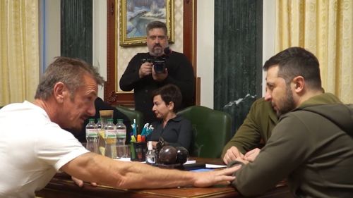 Sean Penn, la Kiev după Oscar / Zelenski: „Un adevărat prieten al Ucrainei"