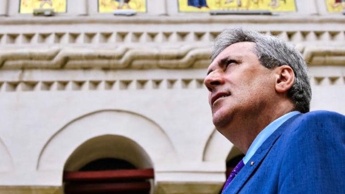 Marcel Vela: Condițiile în care se vor desfășura slujbele în interiorul bisericilor le vom stabili printr-un Ordin comun al Ministrului Afacerilor Interne și Ministrului Sănătății