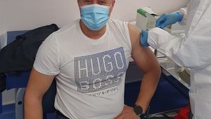 Primarul unei comune din județul Călărași s-a vaccinat anti-COVID peste rând