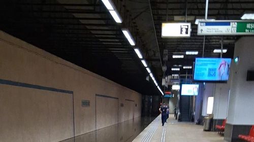 Șeful sindicatului Metrorex cere ajutor pentru evacuarea apei și motopompe de la MApN și Mediu / Ministrul Miruță: ”7 milioane de litri de apă doar la Piața Victoriei” / Capitala, un nou cod portocaliu de vijelie / Primarul Ciucu, apel la bucureșteni să nu iasă pe străzi