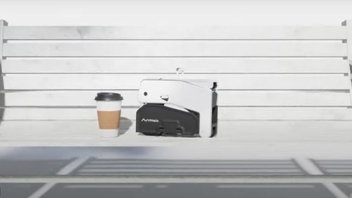 Cum arată cel mai ușor scuter electric din lume, care se poate plia până la dimensiunea unei coli de hârtie