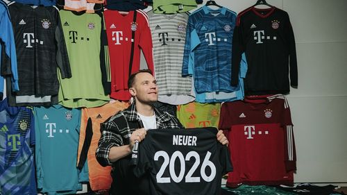 Manuel Neuer şi-a prelungit contractul cu Bayern Munchen
