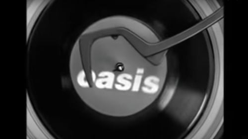 VIDEO Reuniunea Oasis, confirmată pentru un turneu în Marea Britanie și Irlanda, în 2025 / Concertele vor marca 16 ani de când Liam și Noel Gallagher s-au despărțit după o altercație în culise la un festival din Paris