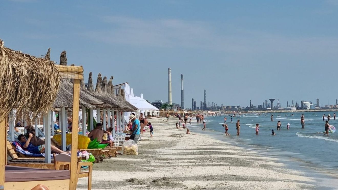  Licitarea plajelor din Năvodari este contestată în instanță / ”În lipsa rețelelor de apă și canalizare, este imposibil să se ofere turiștilor condiții civilizate”