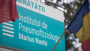 Ministerul Sănătății a plătit astăzi circa 155 de milioane de lei către constructorul de la spitalul Marius Nasta / Alexandru Rogobete, care a blocat plățile, este propus din nou ministru al Sănătății în Guvernul Veștea