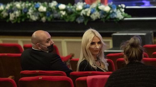 Deputatul USR Victor Ilie: Deputata PSD Laura Vicol a votat pentru scoaterea înregistrărilor din dosarele de evaziune și l-a favorizat pe soțul său, judecat pentru evaziune fiscală