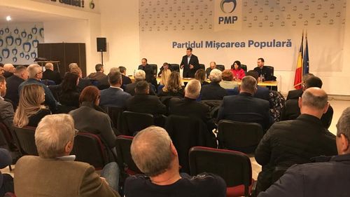 PMP a adoptat lista de candidaţi pentru alegerile europarlamentare din iunie 2024, care va fi deschisă de Eugen Tomac / Duminică se lansează lista comună a dreptei unite: USR, PMP şi Forţa Dreptei