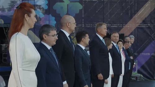 VIDEO Klaus Iohannis, la ceremonialul militar din Chișinău, la 30 de ani de la proclamarea independenței față de URSS/ Președinții Ucrainei, Poloniei și României, alături de Maia Sandu