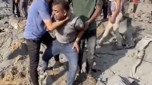 Cel puţin zece persoane, ucise într-un atac cu drone la o şcoală din Gaza folosită ca adăpost / Vestea atacului vine în contestul în care situaţia umanitară din Gaza continuă să se deterioreze