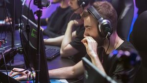 Bitdefender avertizează gamerii că infractori cibernetici exploatează turneul de Counter-Strike 2 de la Cluj / Conturi de YouTube ale unor jucători de renume sunt compromise pentru a atrage fanii în concursuri false