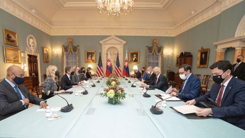 Statele Unite au semnat un tratat militar cu Slovacia, țară vecină Ucrainei