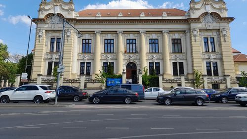 VIDEO&FOTO: Palatul discret al BNR din Timișoara, deschis publicului. Cum arată una dintre cele mai păzite clădiri din oraș și ce ascunde în interior
