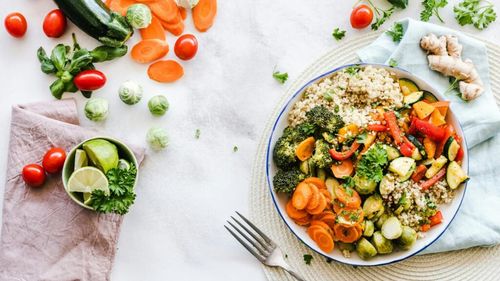 În plină caniculă, nutritioniștii ne dezvăluie ce alimente ne ajută să nu ne fie afectată inima