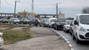Premierul ungar Viktor Orbán: Prețurile protejate la benzinării sunt în vigoare de la miezul nopții / Ce restricții sunt prevăzute în decretul publicat în Monitorul Oficial
