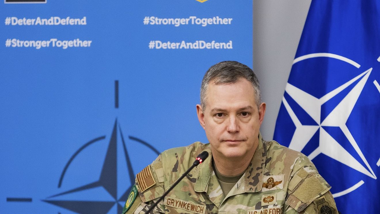 NATO este pregătită să consolideze securitatea Groenlandei, asigură comandantul suprem al Forţelor Aliate din Europa