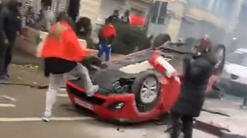 VIDEO Confruntări cu poliția în centrul Bruxelles-ului, după ce Maroc a învins Belgia la campionatul mondial de fotbal