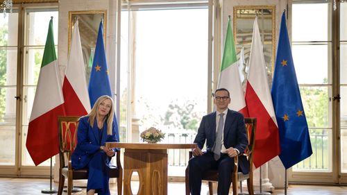 Partidele populiste din Europa studiază succesul Giorgiei Meloni în Italia și se apropie tot mai mult de putere pe întregul continent