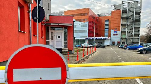Spitalul Municipal Bacău trece la Consiliul Județean / Primarul USR al Bacăului a pierdut în disputa cu PSD pentru administrarea noului spital / Viziteu: „Am conștiința liniștită și împăcată! Să dea Dumnezeu ca noii administratori să poată finaliza acest obiectiv cât mai grabnic”