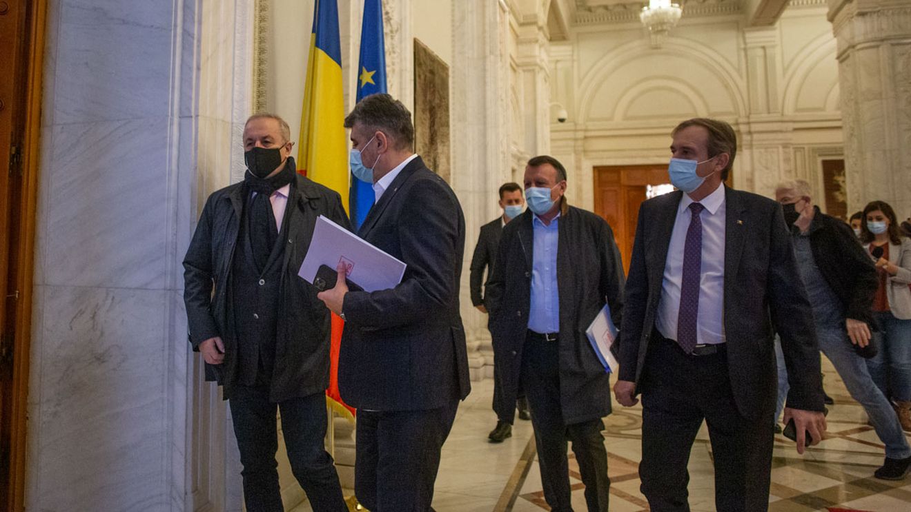 Ciolacu: E normal ca PSD să solicite să desemneze primul premier, din moment ce a câștigat alegerile. Există negocieri și vom găsi o cale să nu iasă nimeni păcălit / Consiliul Politic Național nominalizează miercuri premierul