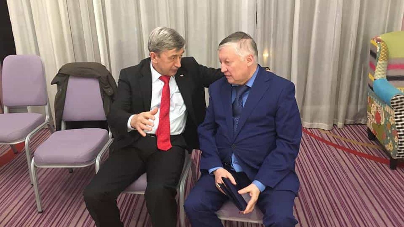 Cum dezinformează ambasadorul rus în legătură cu scutul antirachetă de la Deveselu