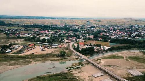 Acesta este ”Podul Rușinii” din România. Așa a fost redenumit pe Google Maps de către un localnic nemulțumit