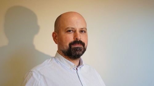 Un sistem de Inteligență Artificială educațional trebuie să aibă atât notele elevilor, dar să vadă și rezolvările la fiecare examen – Răzvan Florian, președintele institutului privat de cercetare ce reunește cei mai mulți cercetători din AI