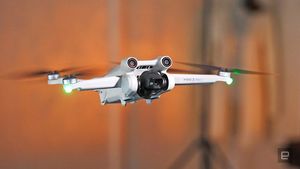 EXCLUSIV Instituții de forță din România, inclusiv Ministerul Apărării, utilizează drone chinezești DJI pe care Pentagonul le-a interzis deoarece ar constitui potențiale amenințări la securitatea națională a SUA. Ce spun CSAT, MApN, SRI și IGSU