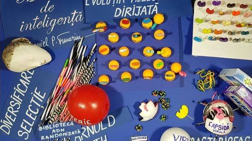 VIDEO Nobelul pentru Chimie 2018, explicat la masa de experimente: cum au manipulat cercetătorii ADN-ul virusurilor pentru a produce proteine modificate