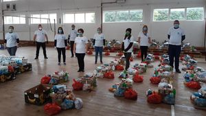 Peste 500 de persoane din medii defavorizate au beneficiat de sprijinul Asociației Rădăuțiul Civic, în contextul pandemiei de Covid-19