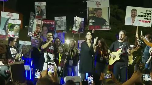 Mii de persoane au protestat în Tel Aviv cerând un acord pentru eliberarea ostaticilor: ”Este ultima noastră şansă de a ajunge la o înţelegere care să salveze vieţi”