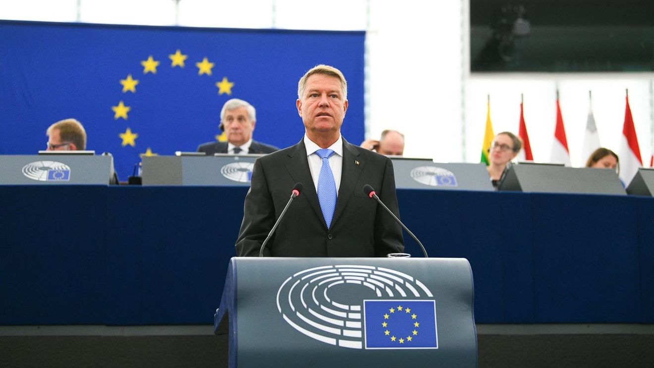 Iohannis: România este puternic ataşată de principiile şi valorile europene, iar românii nu îşi văd viitorul în afara Uniunii Europene
