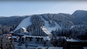 Stațiunea Borovets din Bulgaria a deschis oficial sezonul de schi / Prima unitate deschisă pentru schiori, Centrul de schi Sitnyakovo