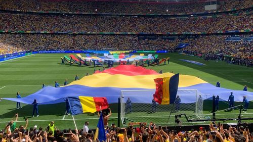 VIDEO Atmosferă incendiară făcută de suporterii români pe stadionul din Munchen la meciul cu Ucraina