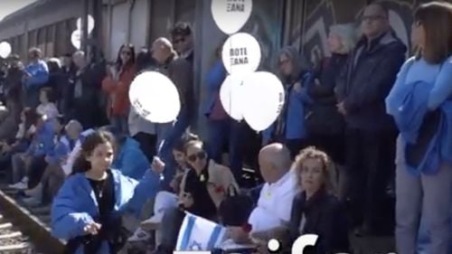 VIDEO Grecia: Comemorare a 80 de ani de la primele deportări de evrei spre lagărul de la Auschwitz-Birkenau, în cadrul unei ceremonii organizate la Salonic