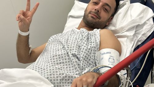 Doi români, arestați pentru înjunghierea unui jurnalist iranian la Londra